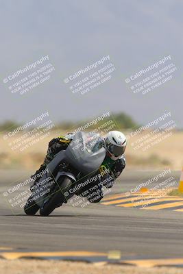 media/Sep-30-2023-SoCal Trackdays (Sat) [[636657bffb]]/Turn 15 (1120am)/